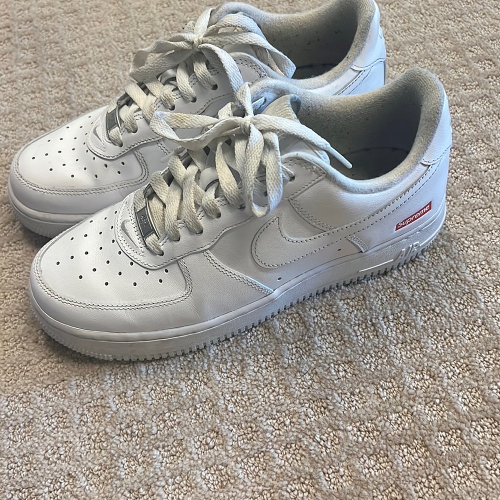 Men’s 6.5 but I worn them and I’m a lady 8.5